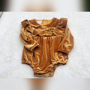 Mud Pie Golden Baby Outfit Size 9-12m